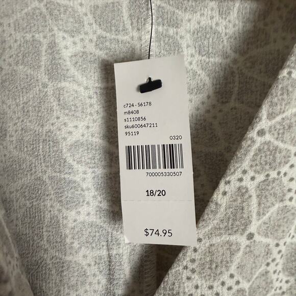 Lane Bryant Gray White Floral Print Sleeveless Wrap Dress Plus Size 20 - Picture 9 of 11